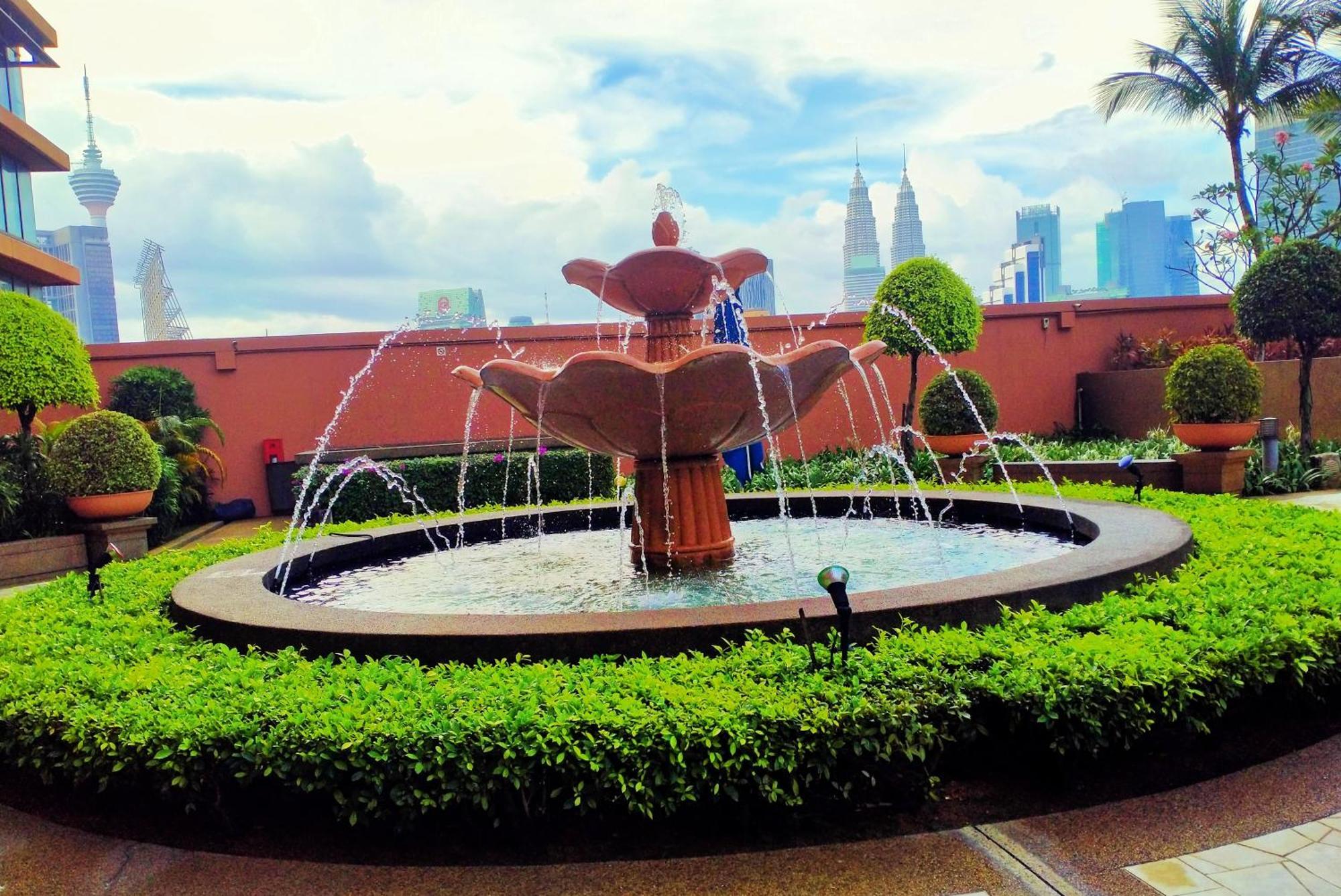 Traveler Service At Times Square Pangsapuri Kuala Lumpur